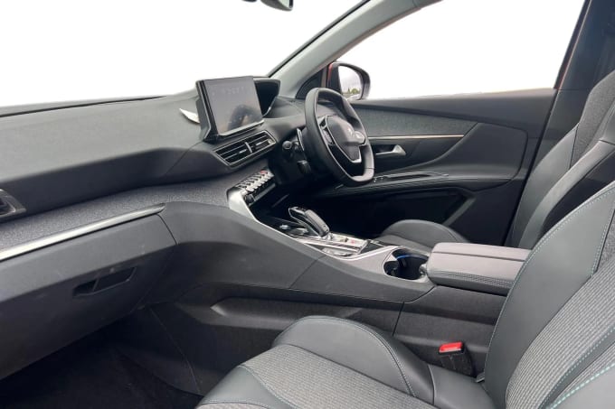 2021 Peugeot 5008