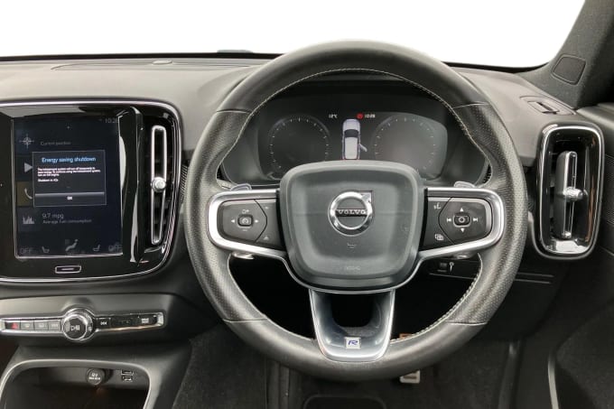 2020 Volvo Xc40