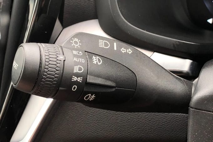 2021 Volvo V60
