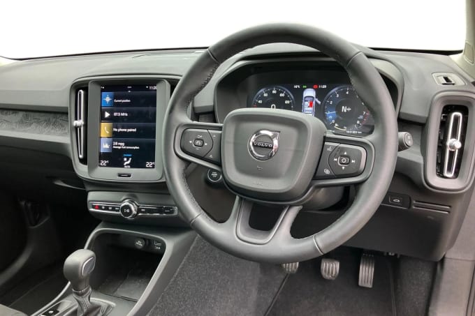 2022 Volvo Xc40