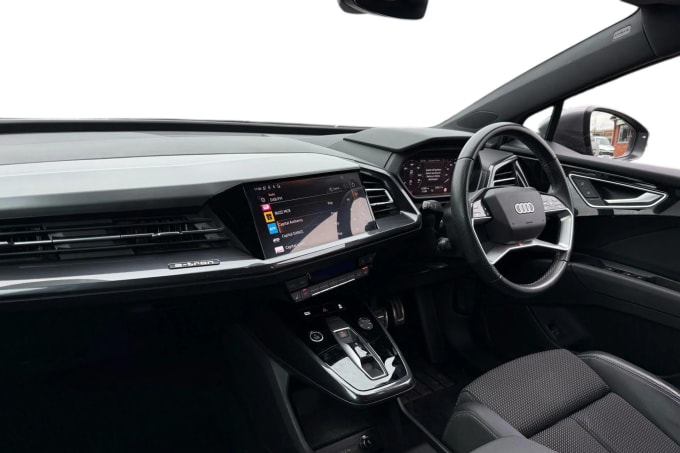 2022 Audi Q4