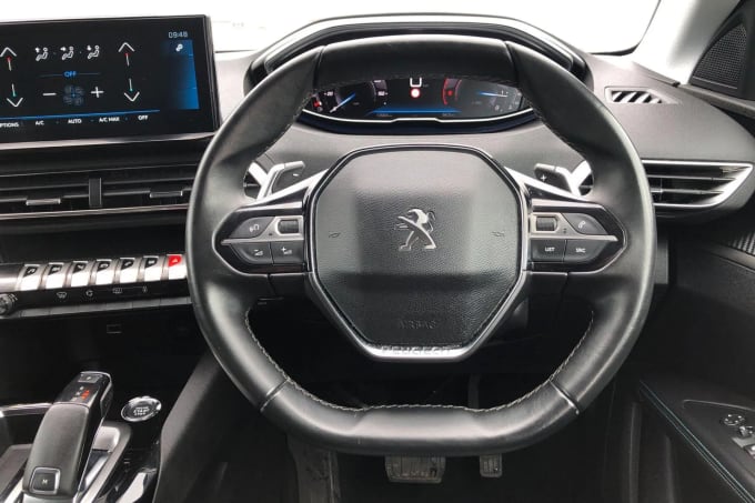 2022 Peugeot 5008