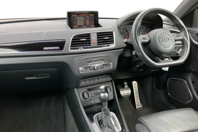2017 Audi Q3