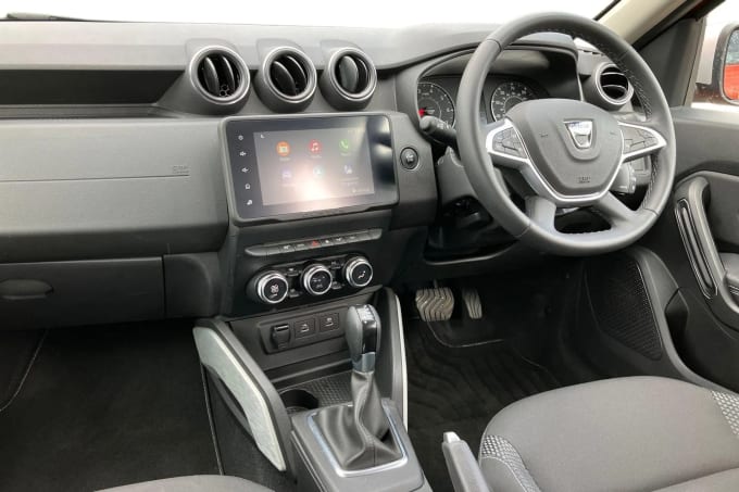2022 Dacia Duster