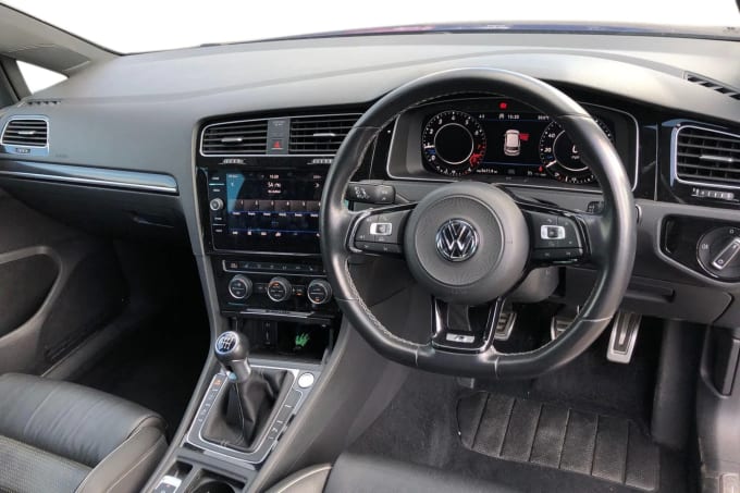 2018 Volkswagen Golf