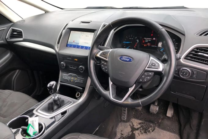2020 Ford S-max