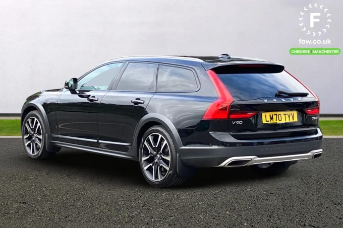 2020 Volvo V90