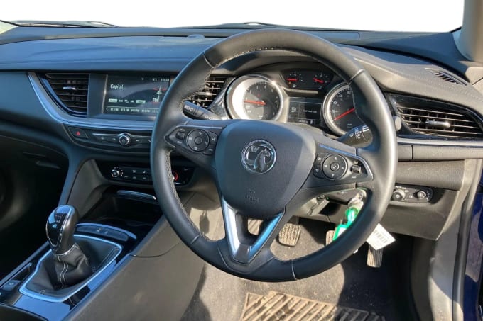 2020 Vauxhall Insignia