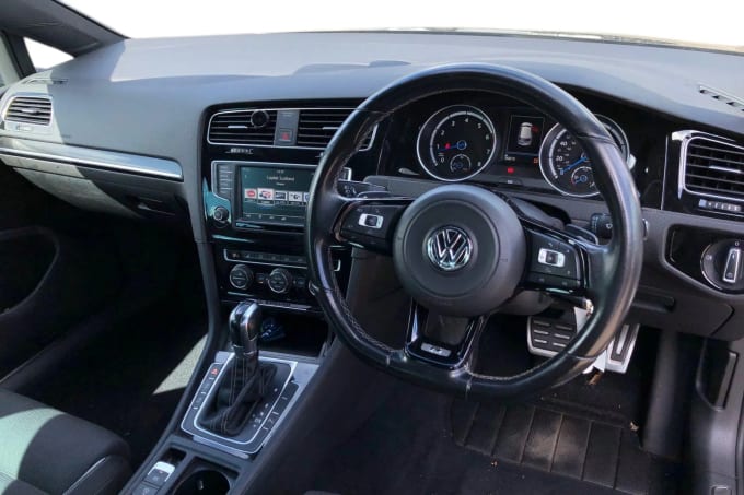 2016 Volkswagen Golf