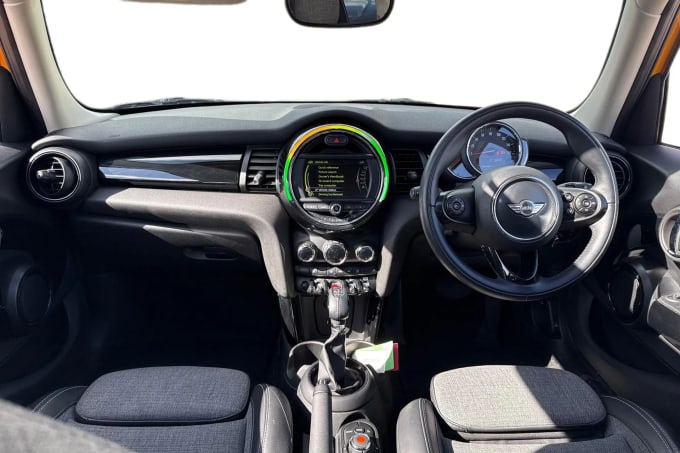 2017 Mini Hatch