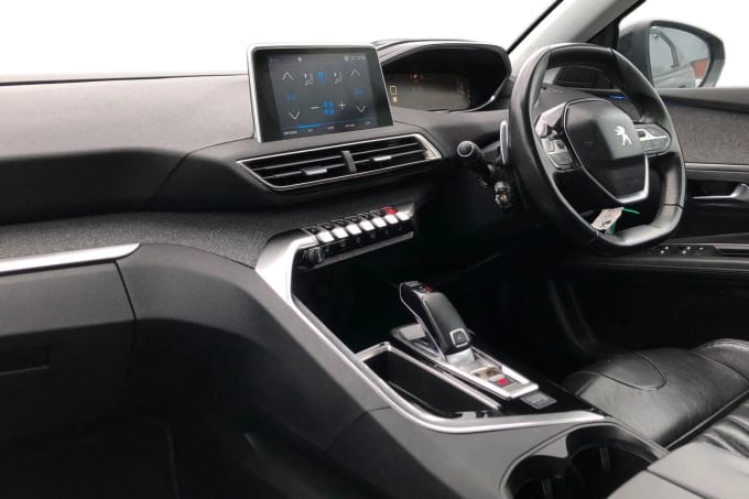 2018 Peugeot 3008