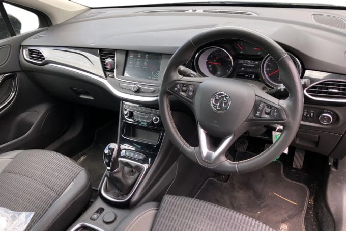 2021 Vauxhall Astra