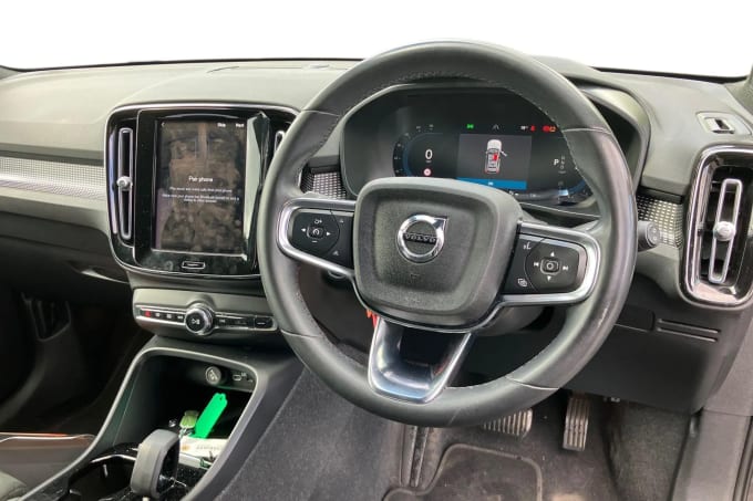 2023 Volvo Xc40