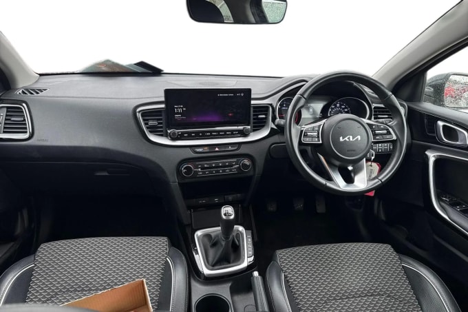 2023 Kia Ceed