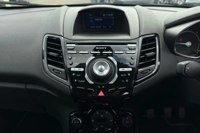 2017 Ford Fiesta