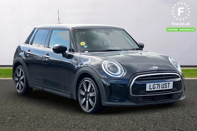 2021 Mini Hatch