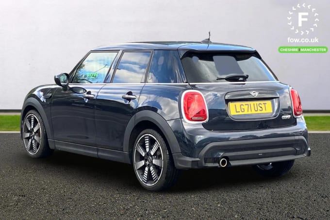 2021 Mini Hatch