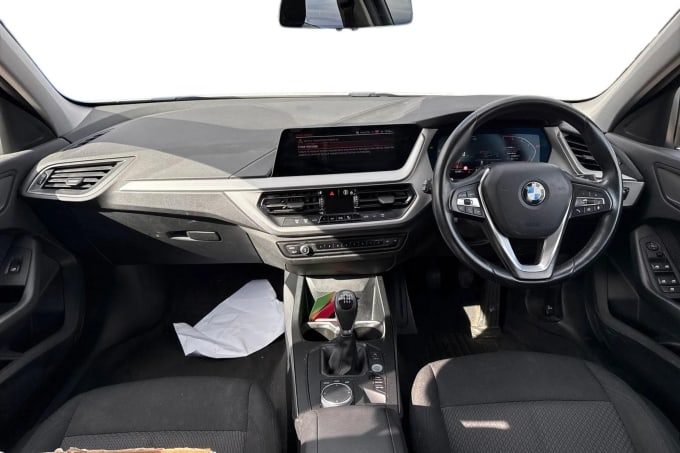 2022 BMW 1 Series