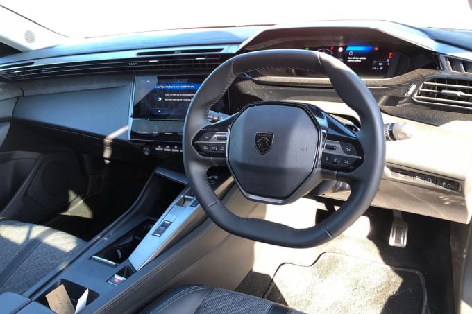 2024 Peugeot 408
