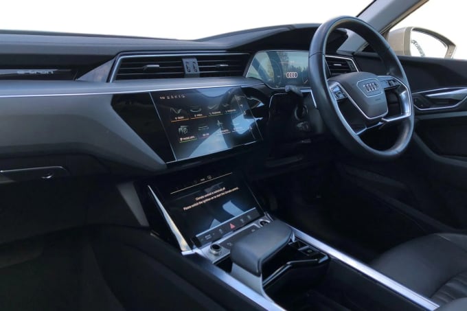 2020 Audi E-tron