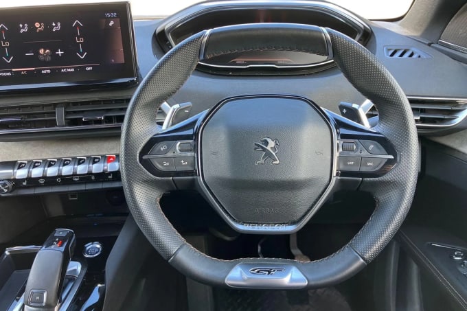 2020 Peugeot 5008