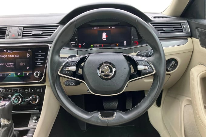 2022 Skoda Superb
