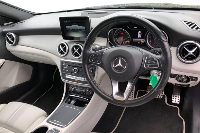 2017 Mercedes-benz Cla Class