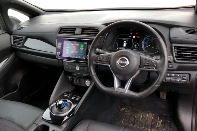 2022 Nissan Leaf