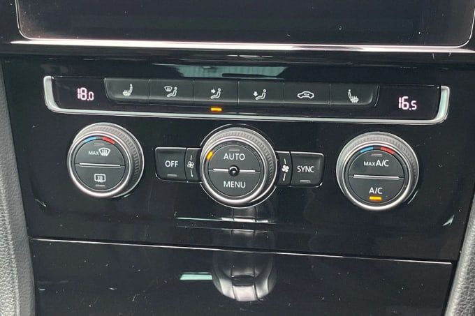 2017 Volkswagen Golf