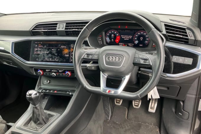 2021 Audi Q3