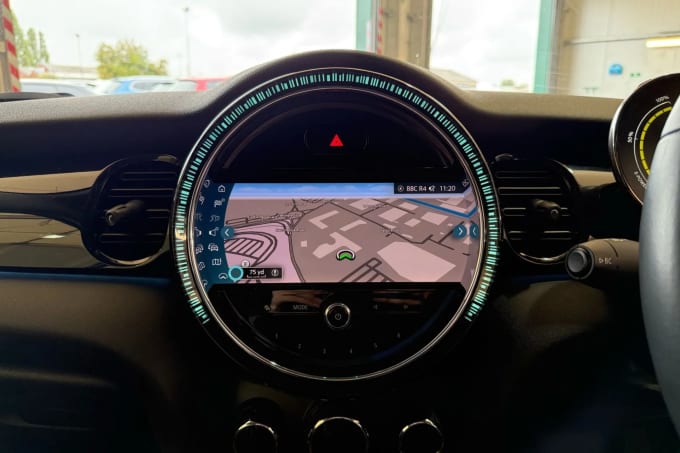 2022 Mini Hatch