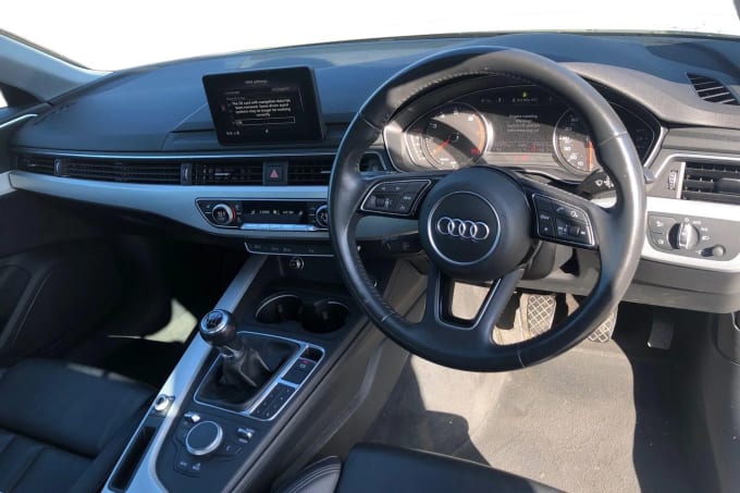2017 Audi A4