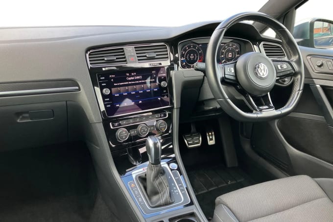2019 Volkswagen Golf