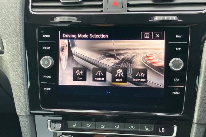 2019 Volkswagen Golf