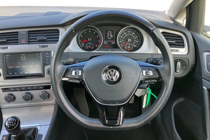 2017 Volkswagen Golf