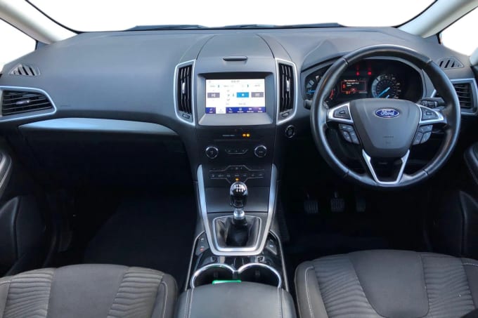 2020 Ford S-max