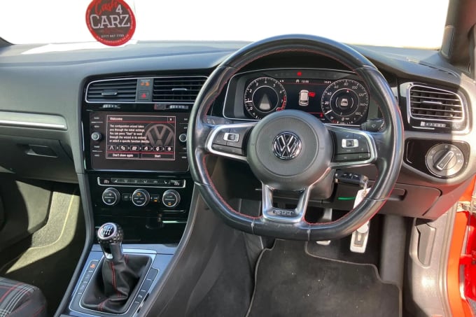 2019 Volkswagen Golf