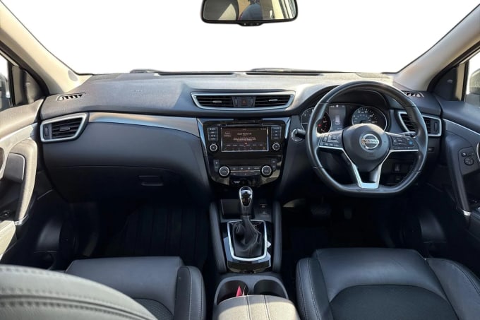 2020 Nissan Qashqai