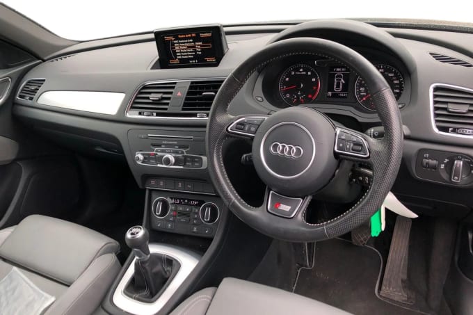 2017 Audi Q3