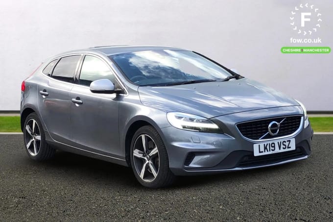 2019 Volvo V40