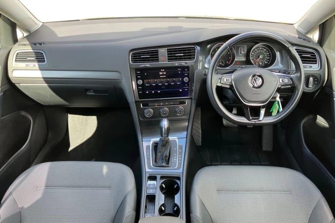 2018 Volkswagen Golf