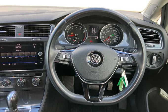 2018 Volkswagen Golf
