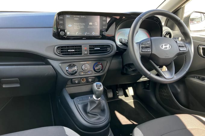 2024 Hyundai I10