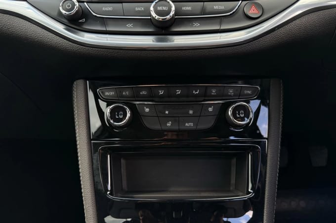 2018 Vauxhall Astra