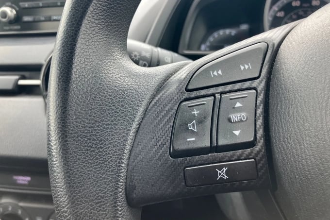 2017 Mazda Mazda2