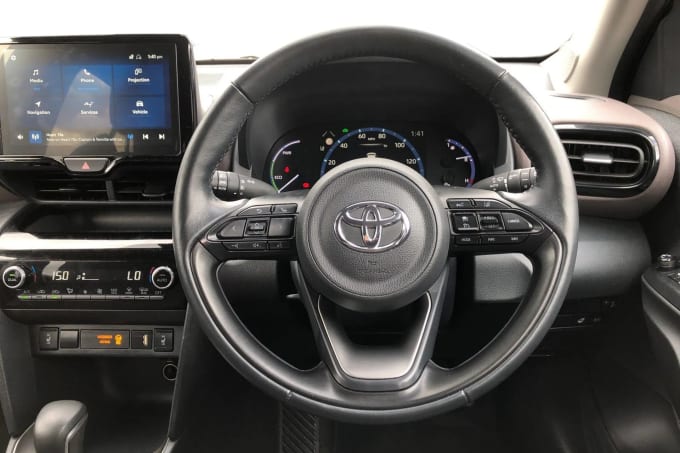 2022 Toyota Yaris Cross
