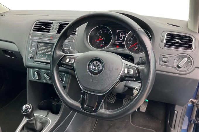 2017 Volkswagen Polo