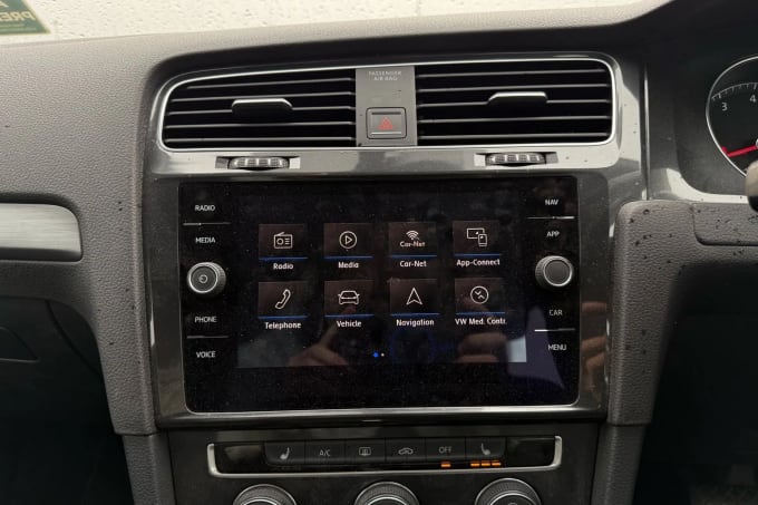 2017 Volkswagen Golf