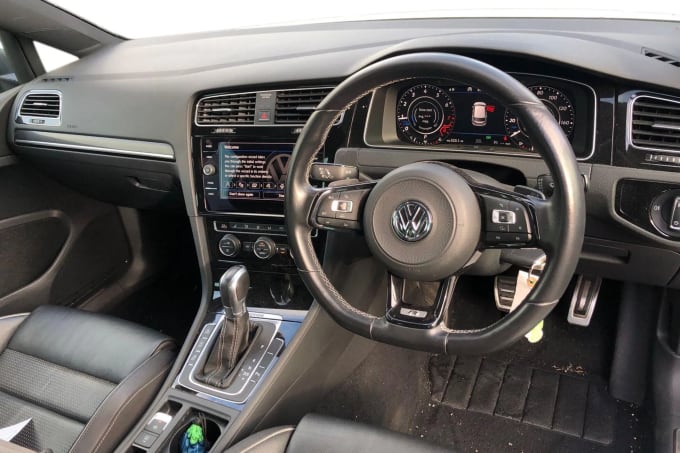 2018 Volkswagen Golf