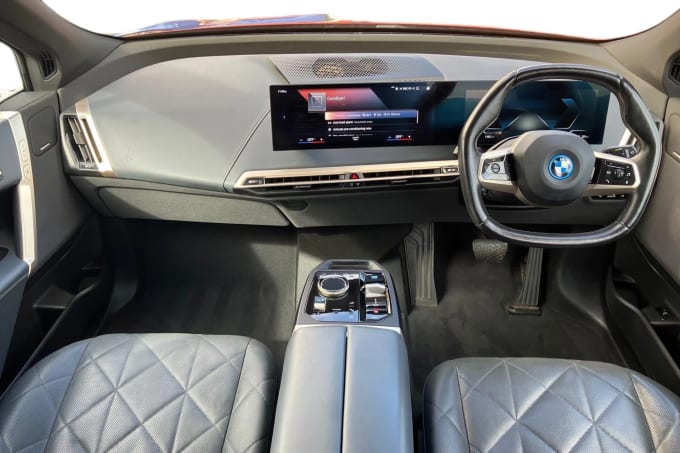 2022 BMW Ix